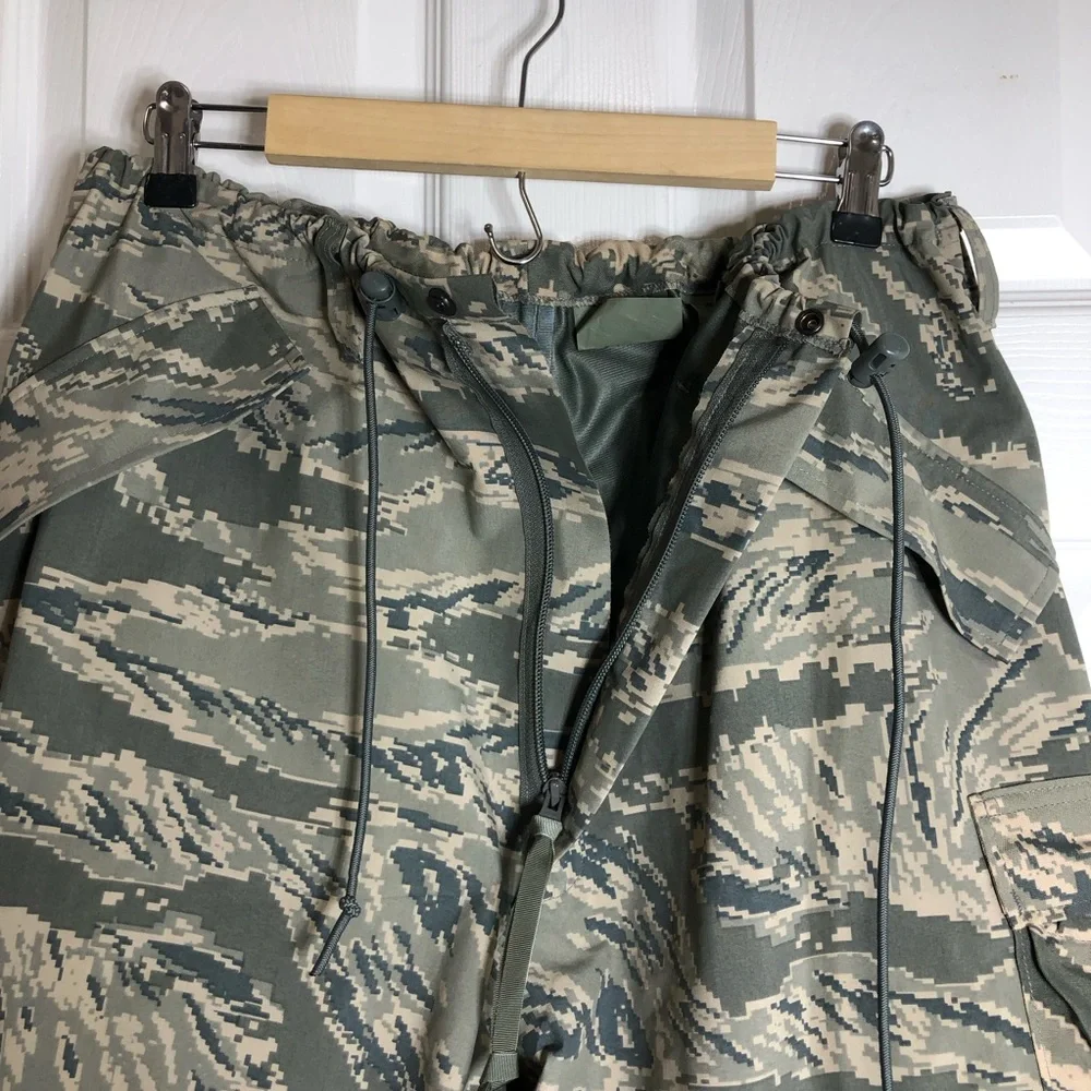 US Air Force Goretex Water Wind Proof Digital Tiger Stripe Camouflage Trousers L
